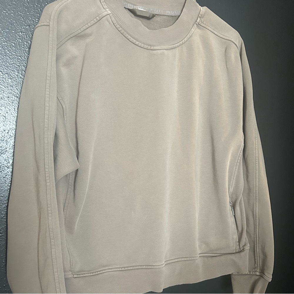 Lulu lemon sweatshirt